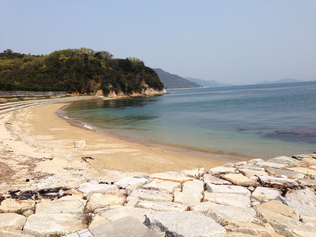 女木島の海水浴場