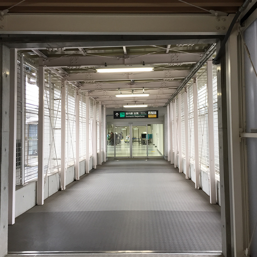 第2ターミナルのバニラエア搭乗口